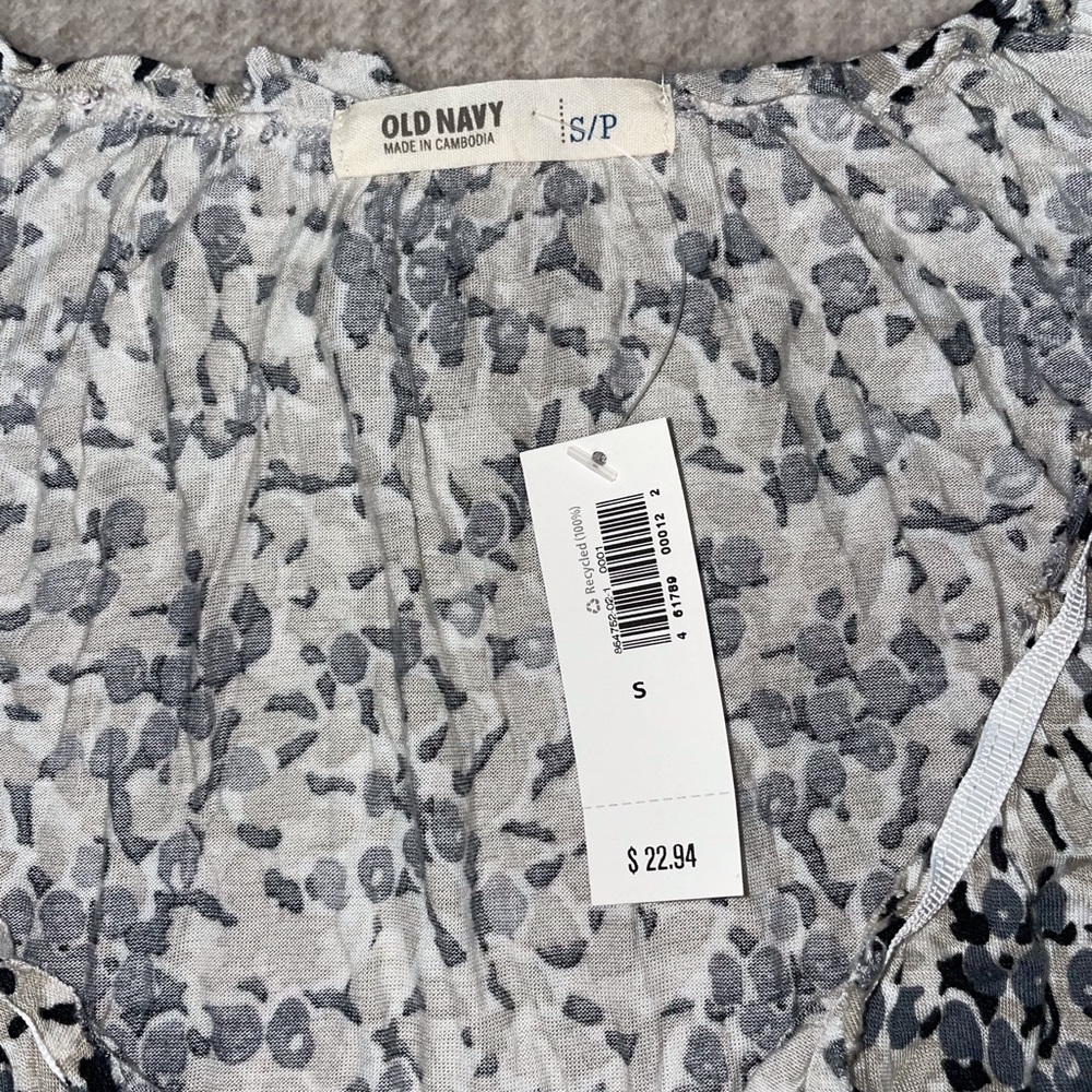 Old Navy Floral Tank Tops - Set of 3 - Picture 9 of 15